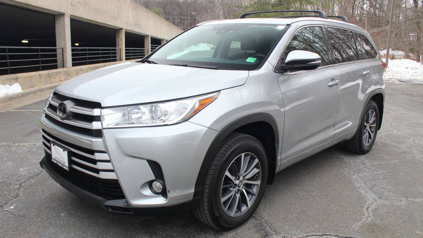 2017 Toyota Highlander XLE — SUV — 59,421 mi — Vienna, VA