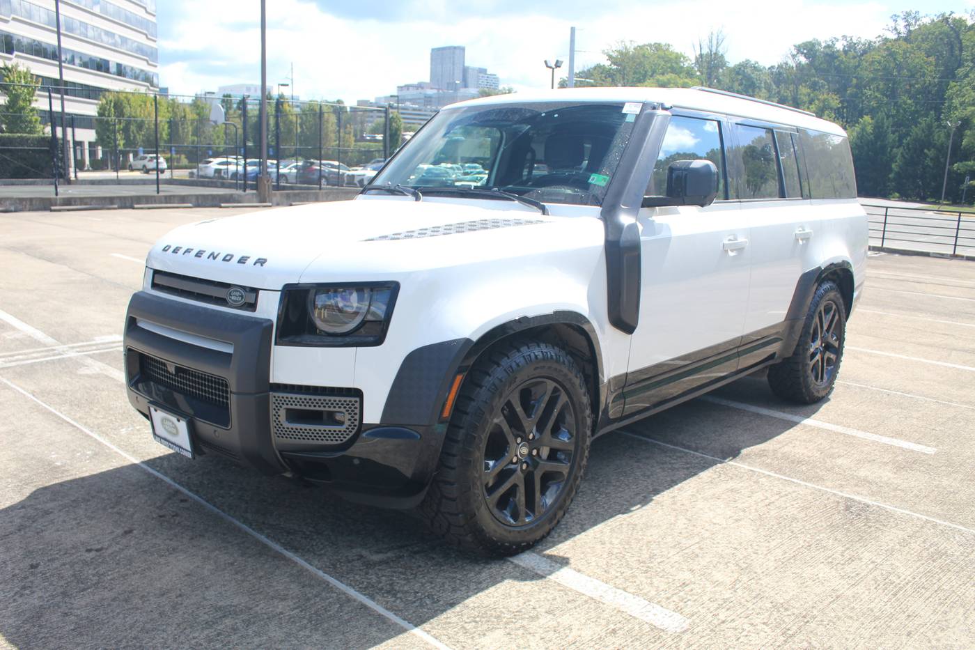 2024 Land Rover Defender Outbound — SUV — 8,308 mi — Vienna, VA