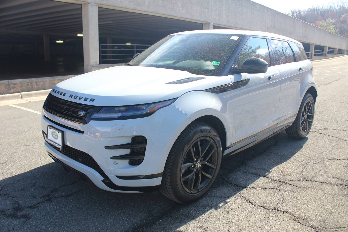 2024 Land Rover Range Rover Evoque Dynamic SE — SUV — 6,016 mi — Vienna, VA
