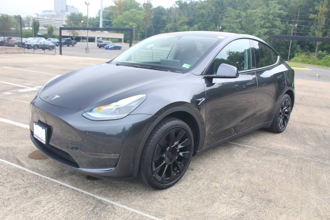 2024 Tesla Model Y Long Range — SUV — 21,558 mi — Vienna, VA