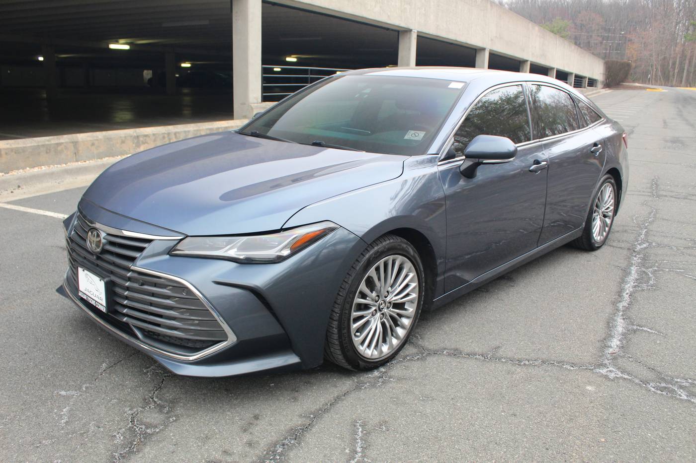 2020 Toyota Avalon Limited — Sedan — 71,346 mi — Vienna, VA