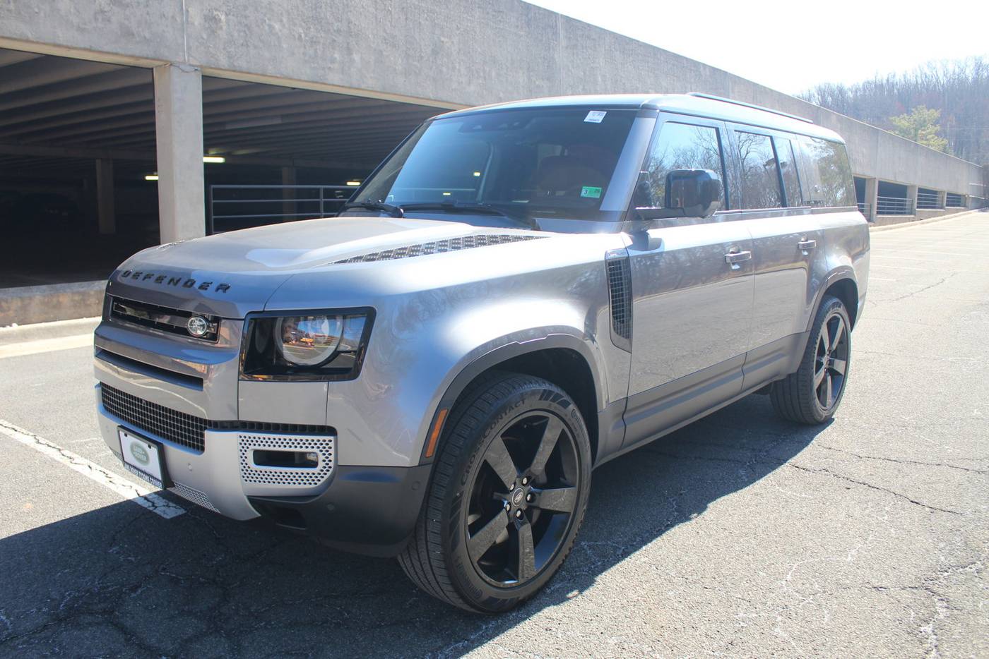 2024 Land Rover Defender S — SUV — 5,561 mi — Vienna, VA