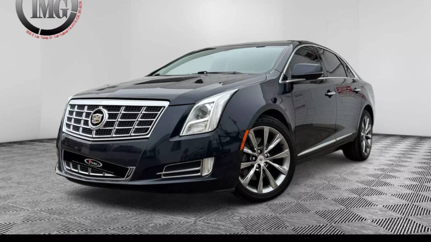 2013 Cadillac XTS Luxury — Sedan — 123,101 mi — San Gabriel, CA