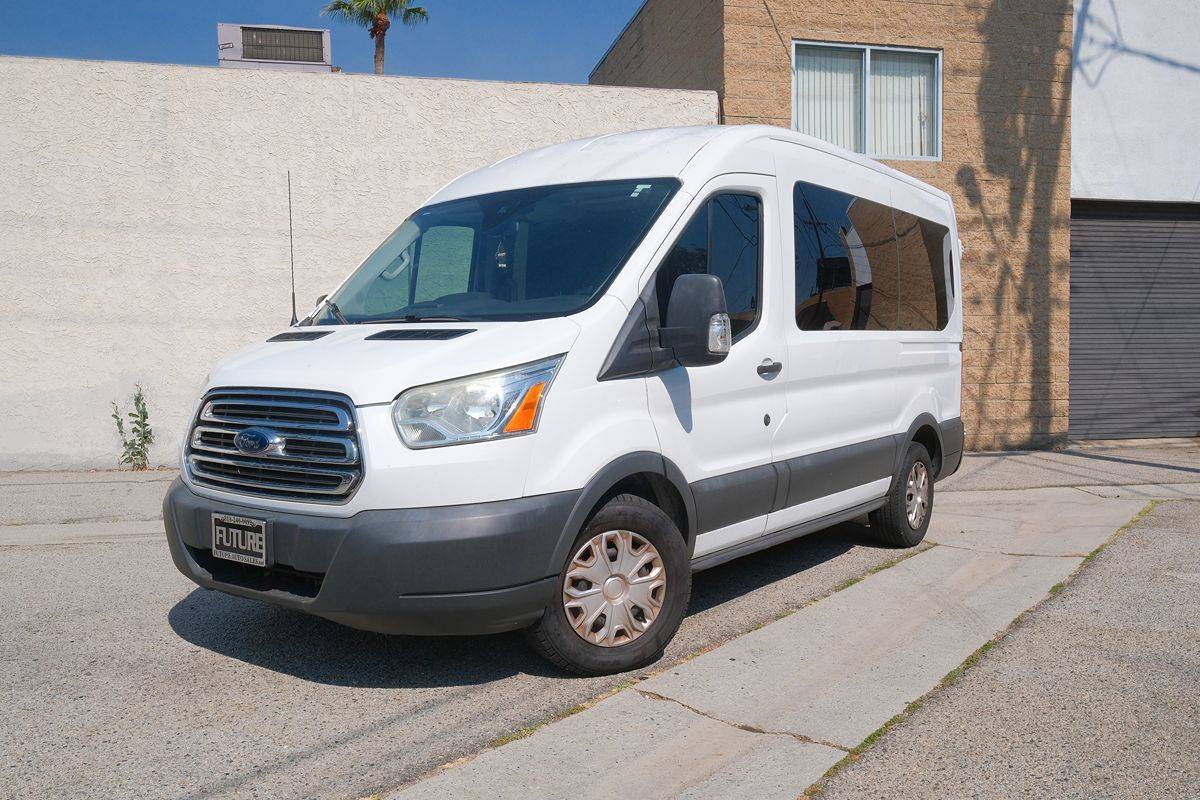 2015 Ford Transit Passenger Wagon T-150 XLT — Passenger Van — 121,285 mi — Glendale, CA