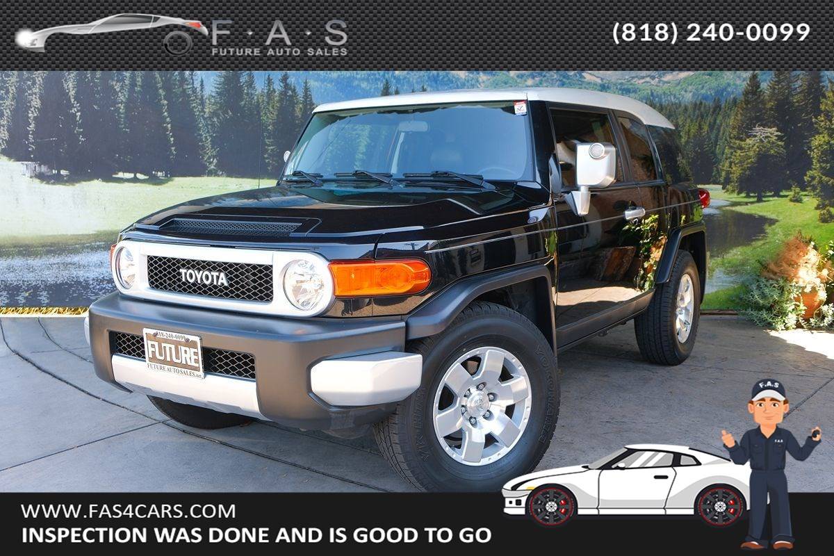 2007 Toyota FJ Cruiser Base — SUV — 107,097 mi — Glendale, CA