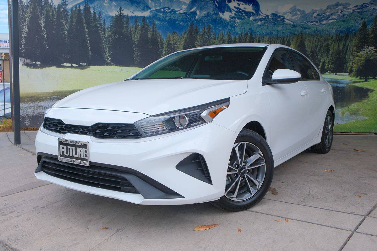 2023 Kia Forte LXS — Sedan — 40,186 mi — Glendale, CA