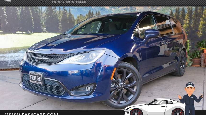 2018 Chrysler Pacifica Touring Plus — Minivan — 73,809 mi — Glendale, CA