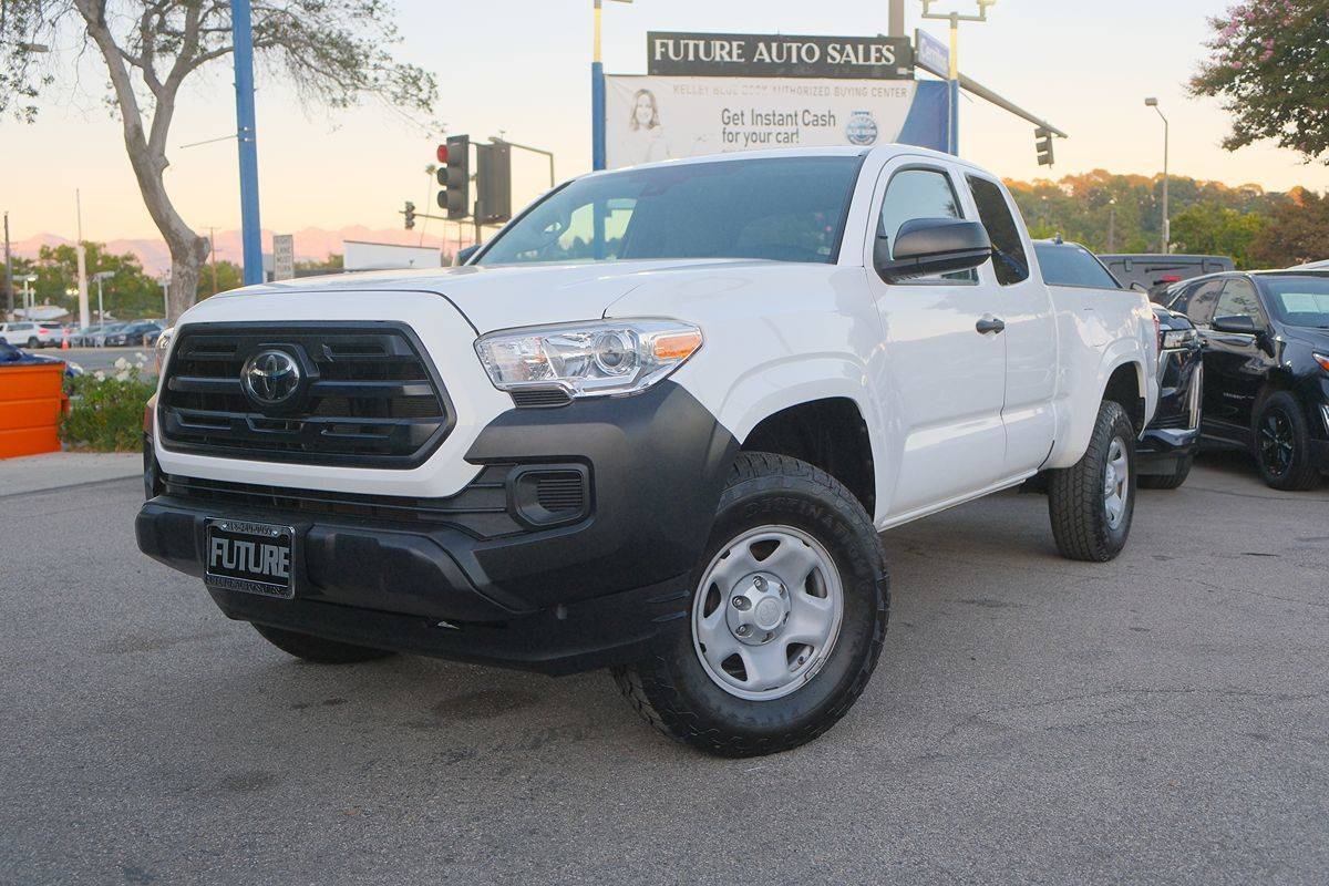 2019 Toyota Tacoma SR5 — Pickup Truck — 95,180 mi — Glendale, CA