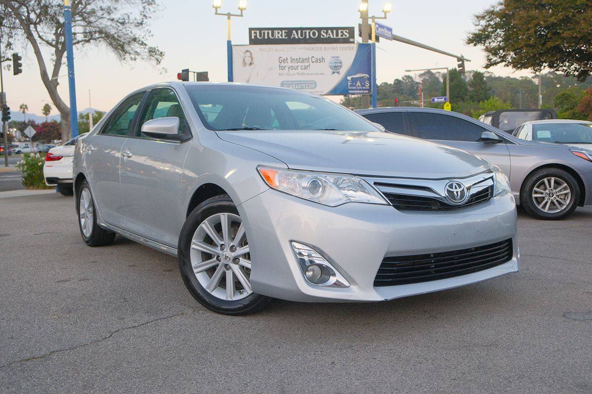 2014 Toyota Camry XLE — Sedan — 62,061 mi — Glendale, CA