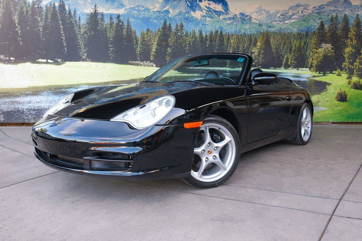 2004 Porsche 911 Carrera