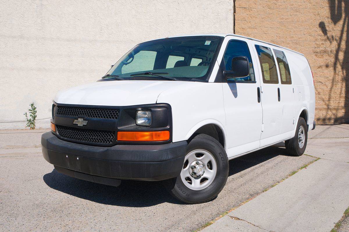 2007 Chevrolet Express Cargo Van Base — Cargo Van — 40,456 mi — Glendale, CA