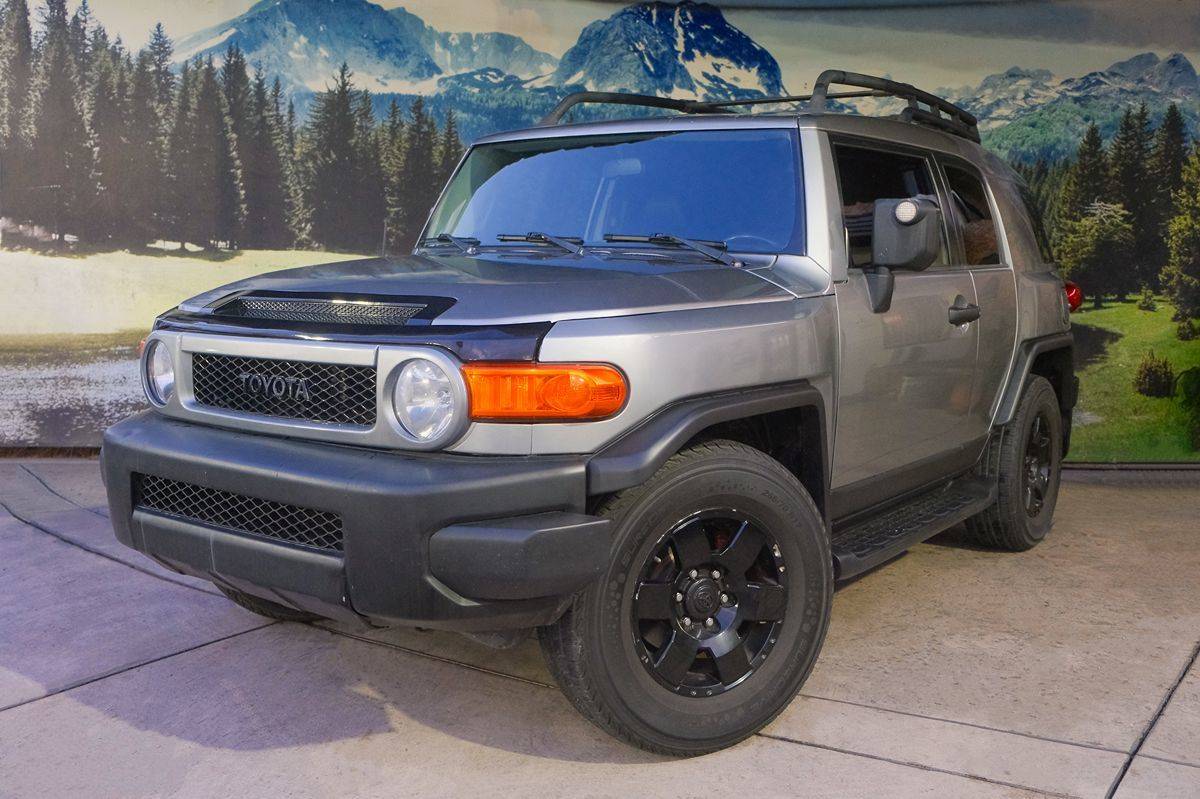 2010 Toyota FJ Cruiser Base