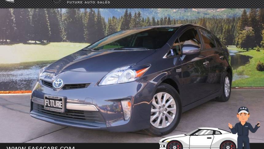 2014 Toyota Prius Advanced — Hatchback — 84,765 mi — Glendale, CA