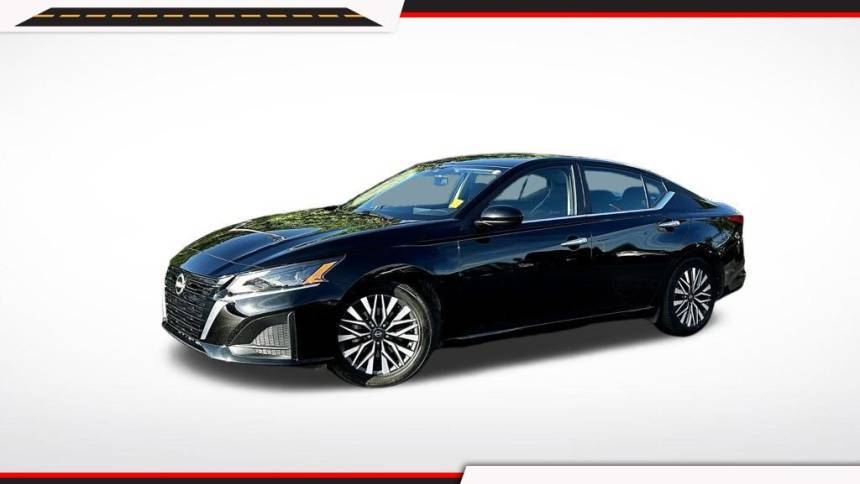 2023 Nissan Altima SV — Sedan — 60,695 mi — Fort Pierce, FL