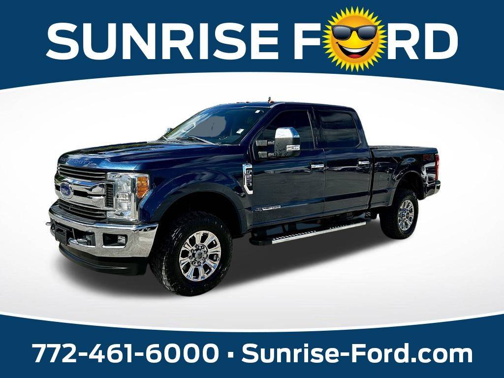 2017 Ford Super Duty F-250 XLT — Pickup Truck — 97,512 mi — Fort Pierce, FL