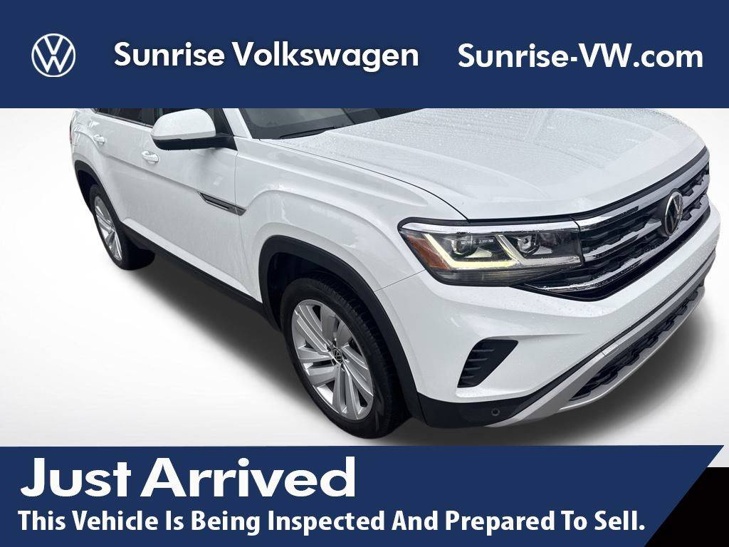 2022 Volkswagen Atlas Cross Sport SE with Technology — SUV — 43,064 mi — Fort Pierce, FL