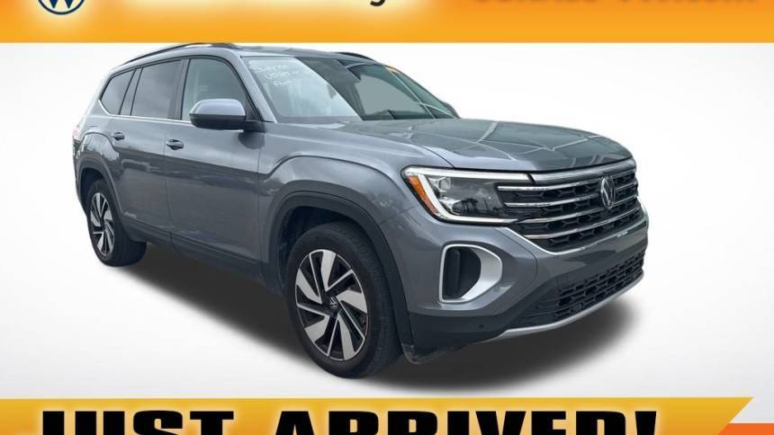 2024 Volkswagen Atlas SE with Technology — SUV — 32,161 mi — Fort Pierce, FL