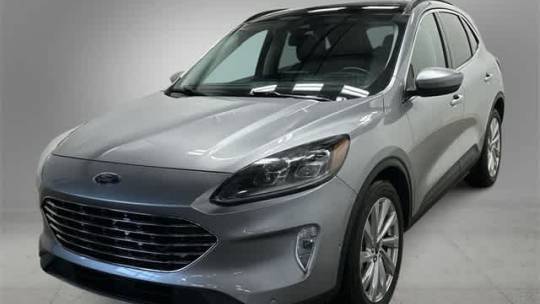 2021 Ford Escape Titanium Hybrid — SUV — 41,868 mi — Moon Township, PA