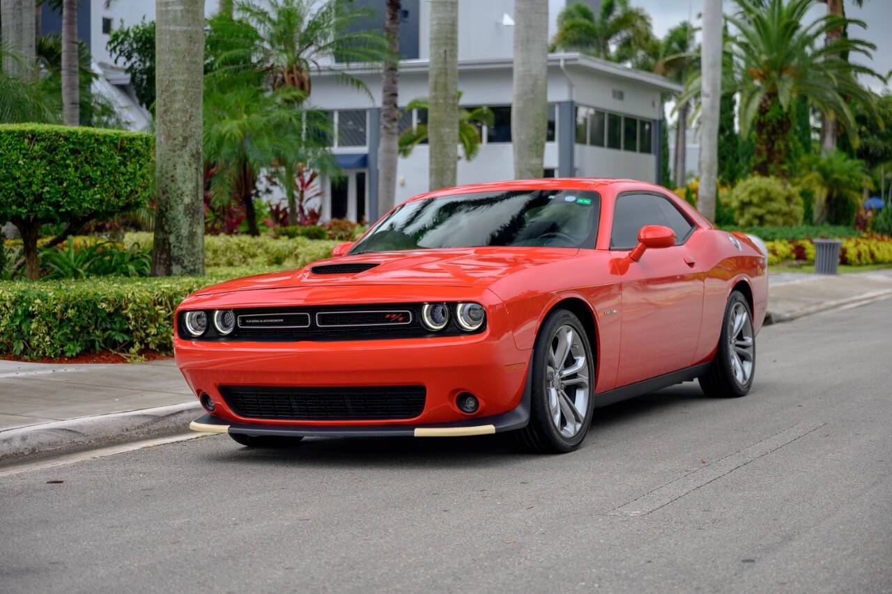 2022 Dodge Challenger R/T — Coupe — 29,850 mi — Miami, FL