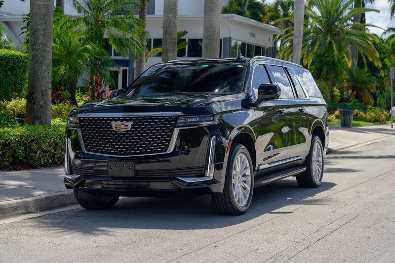 2022 Cadillac Escalade Luxury — SUV — 28,000 mi — Miami, FL