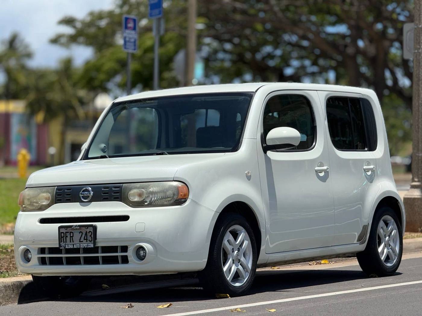 2010 Nissan Cube 1.8 SL — Wagon — 82,489 mi — Honolulu, HI