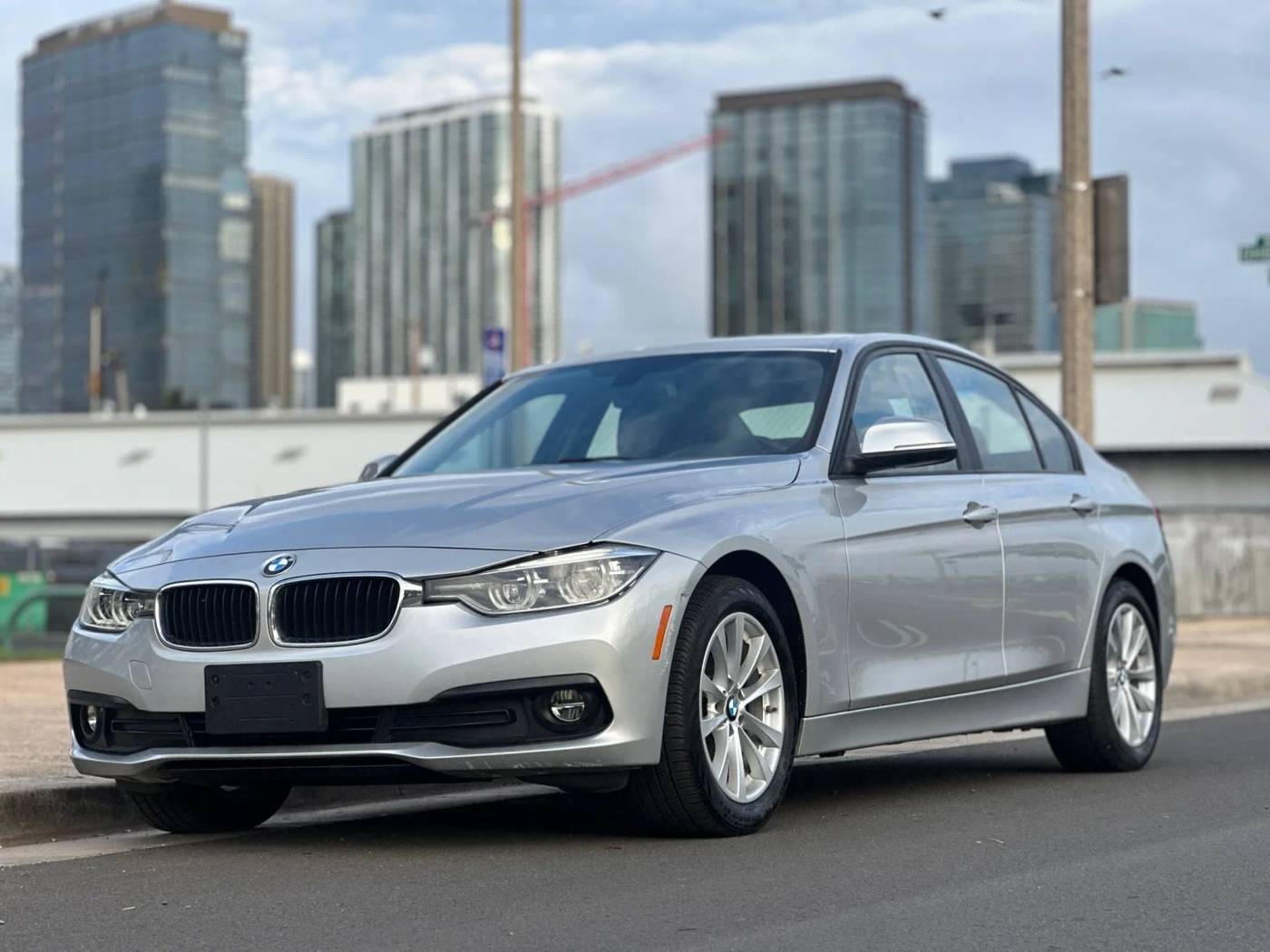 2018 BMW 3 Series 320i