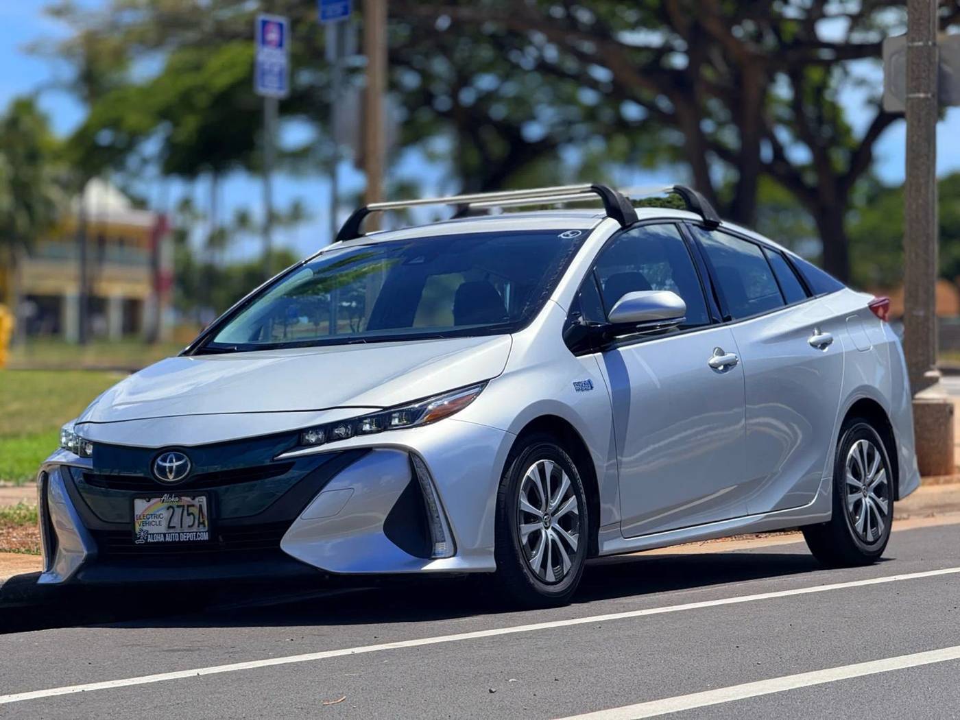 2018 Toyota Prius Prime Plus — Hatchback — 74,132 mi — Honolulu, HI