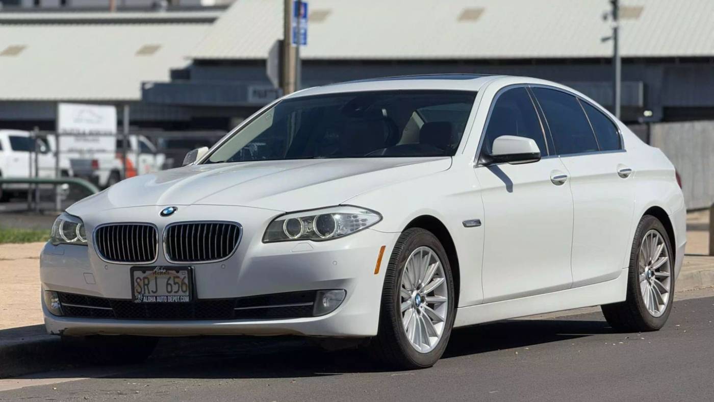 2011 BMW 5 Series 535i — Sedan — 128,748 mi — Honolulu, HI