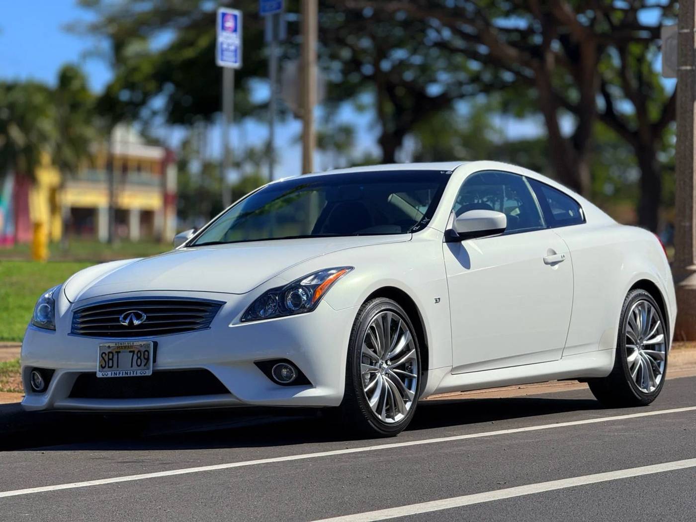 2014 INFINITI Q60 Journey — Coupe — 42,185 mi — Honolulu, HI