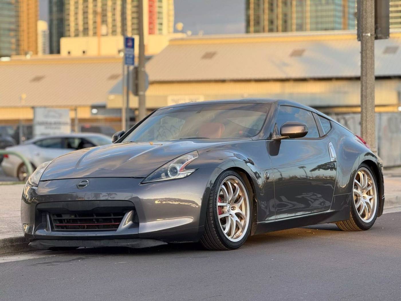 2010 Nissan 370Z Touring — Coupe — 77,956 mi — Honolulu, HI