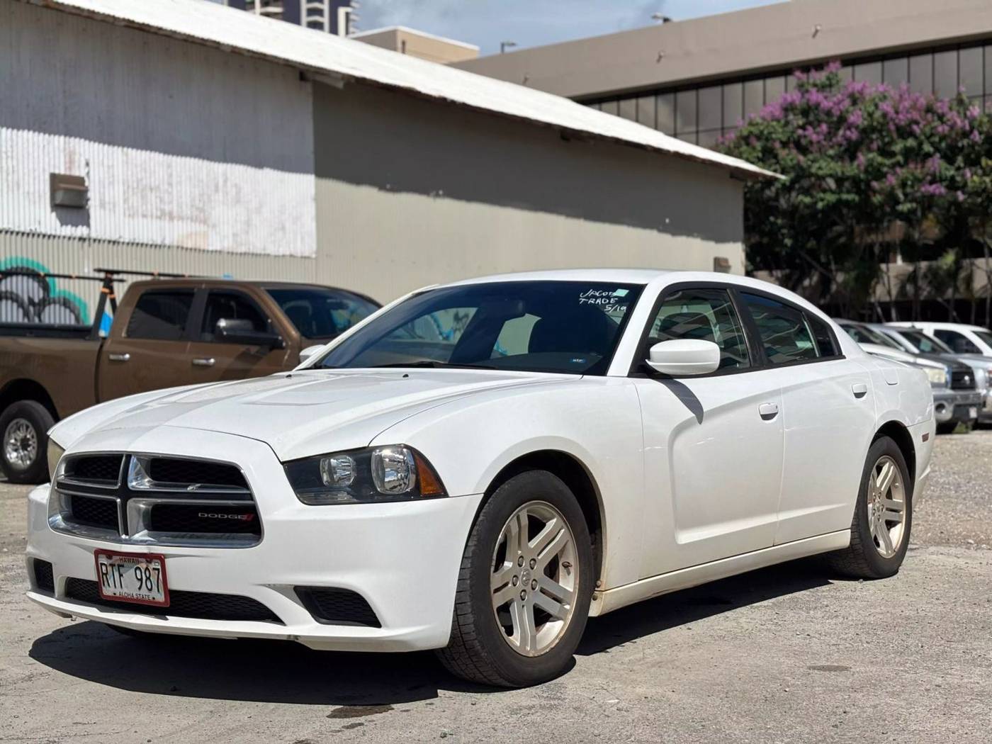 2012 Dodge Charger SE — Sedan — 117,090 mi — Honolulu, HI