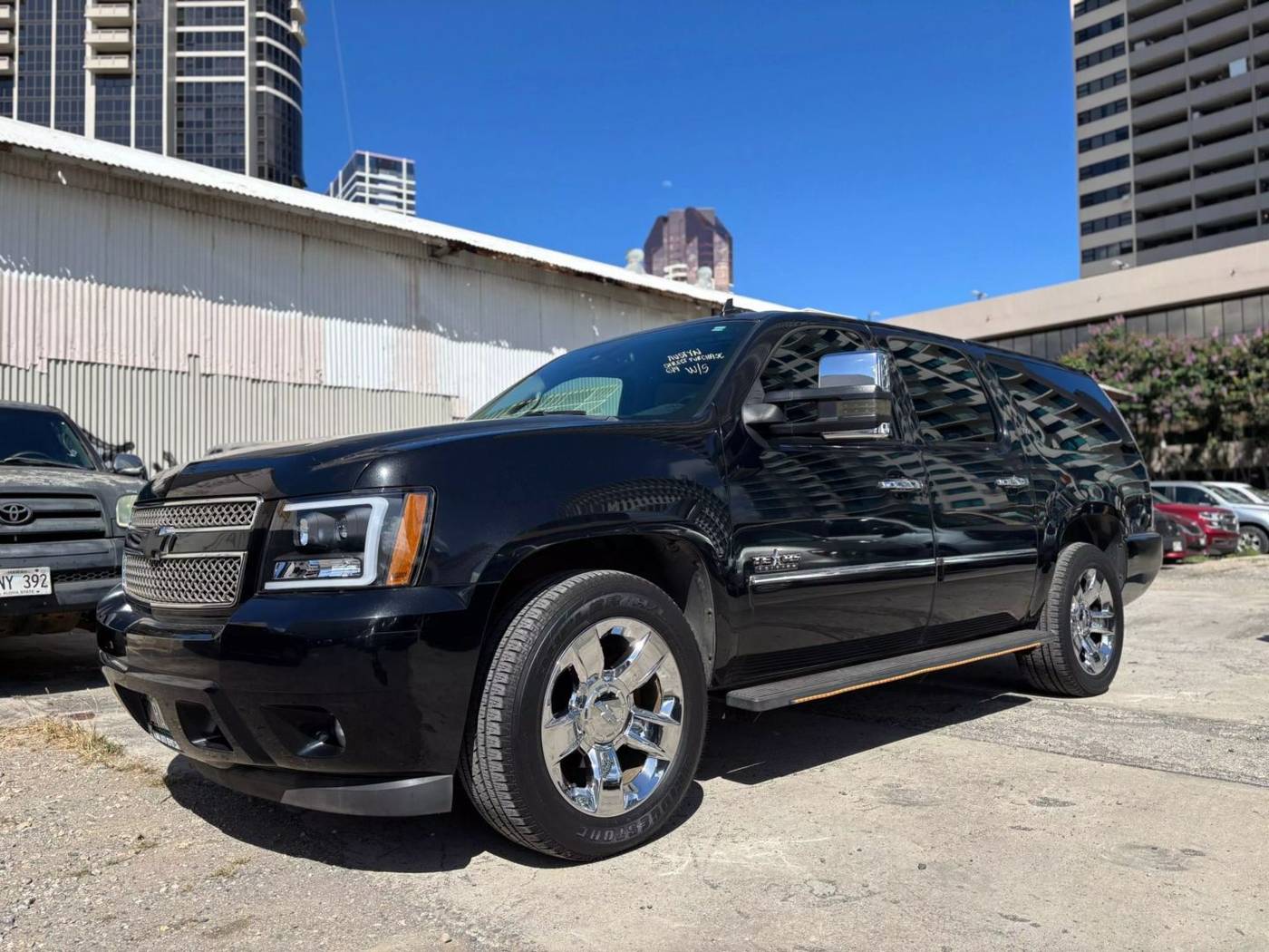 2011 Chevrolet Suburban LTZ — SUV — 200,020 mi — Honolulu, HI
