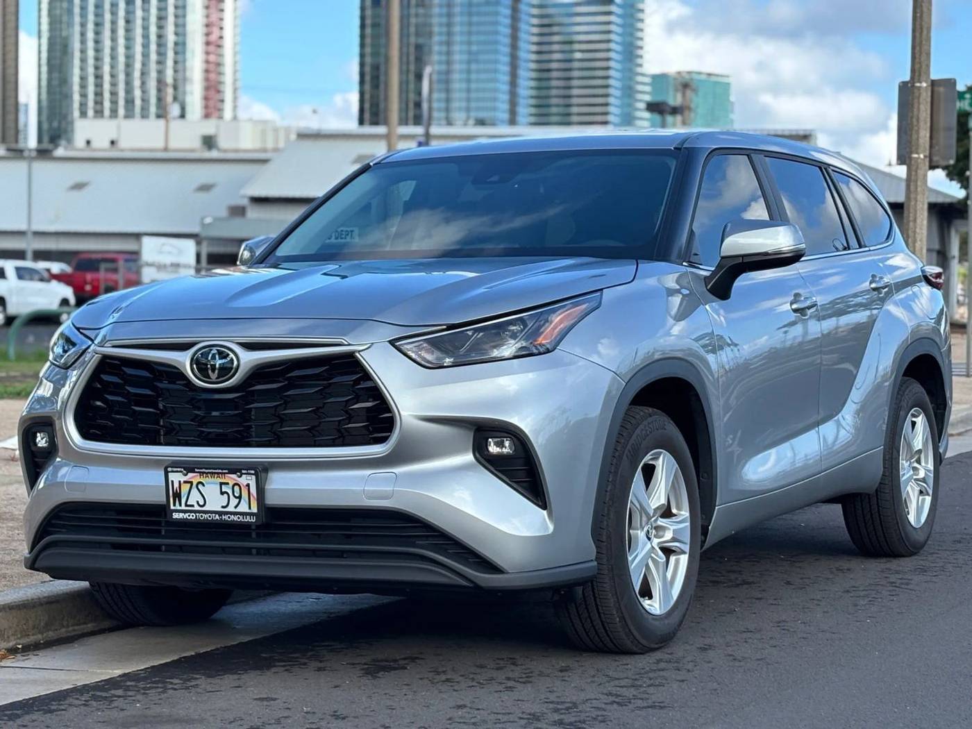 2024 Toyota Highlander LE — SUV — 5,006 mi — Honolulu, HI