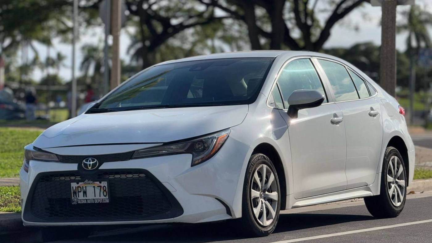 2020 Toyota Corolla LE — Sedan — 40,566 mi — Honolulu, HI