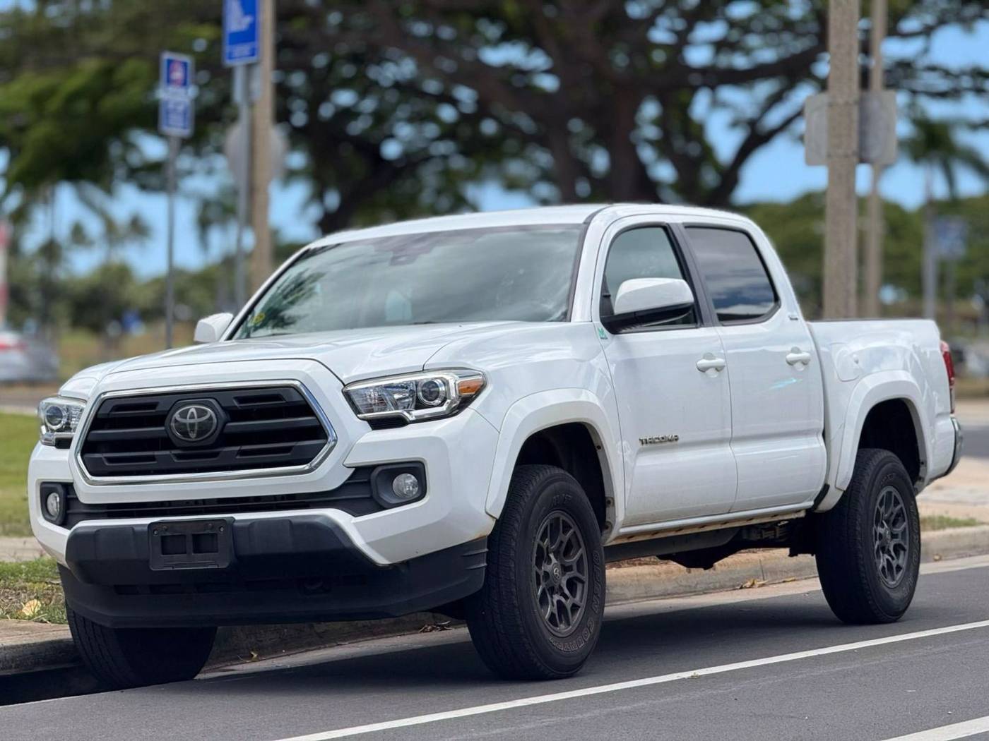 2018 Toyota Tacoma SR5 — Pickup Truck — 85,159 mi — Honolulu, HI