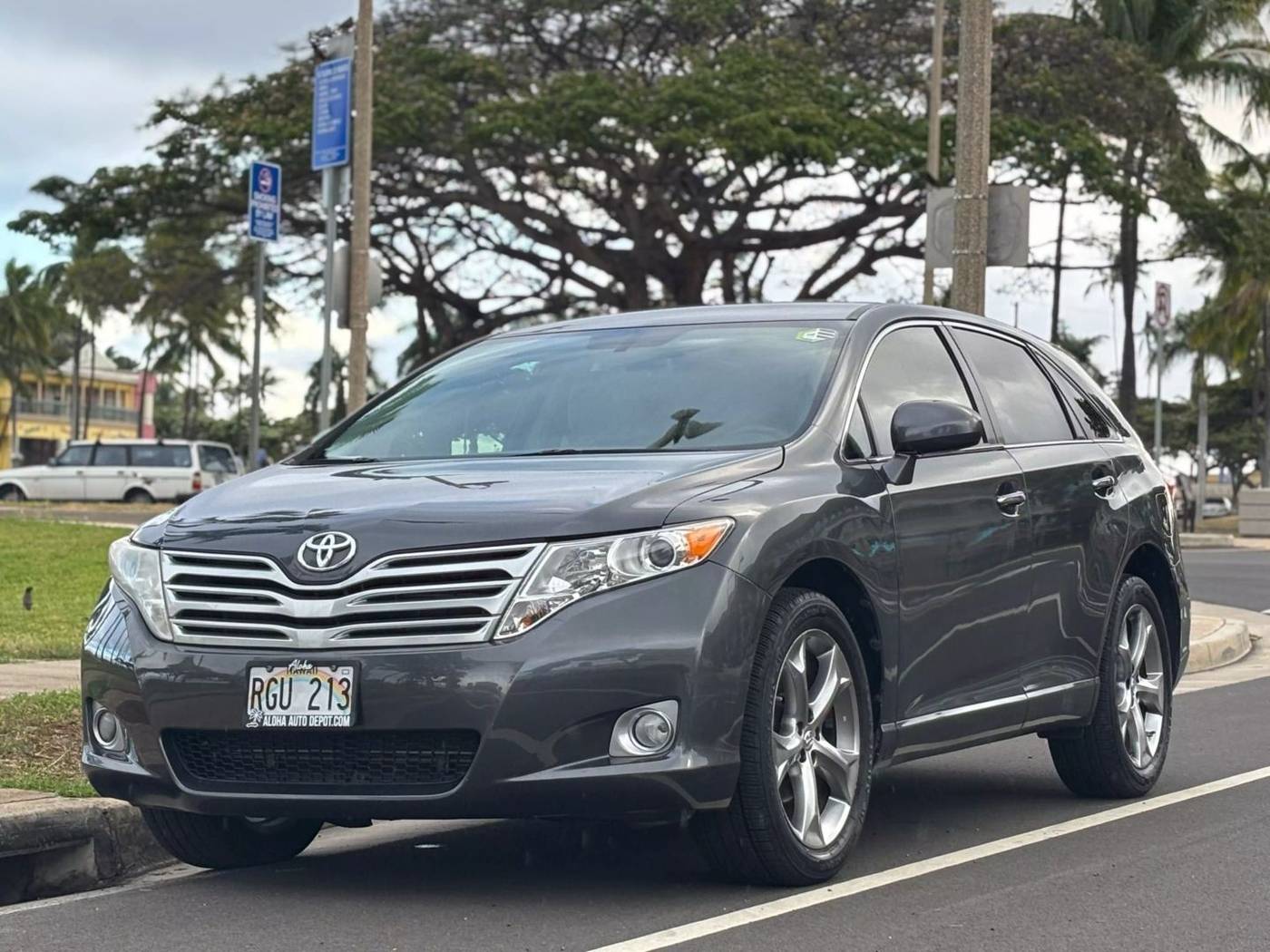 2010 Toyota Venza Base V6 — SUV — 60,396 mi — Honolulu, HI