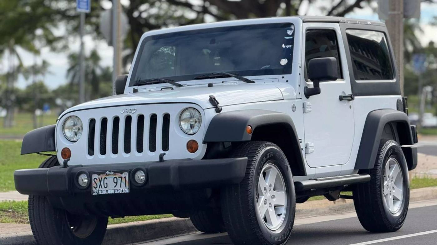 2013 Jeep Wrangler Sport — SUV — 85,116 mi — Honolulu, HI