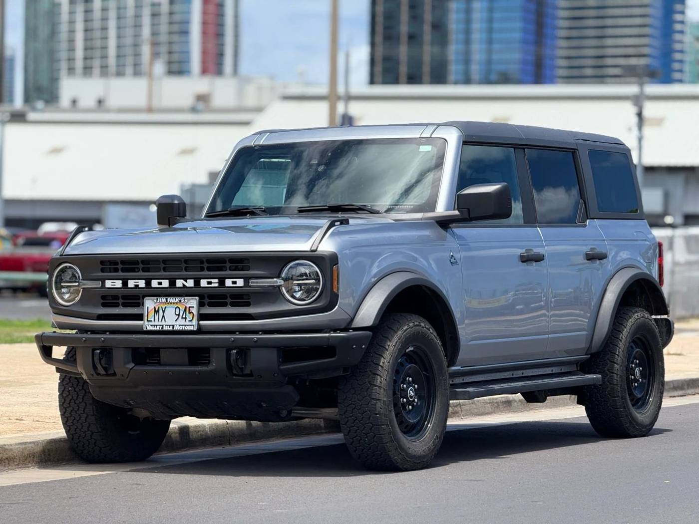 2023 Ford Bronco Black Diamond — SUV — 18,844 mi — Honolulu, HI