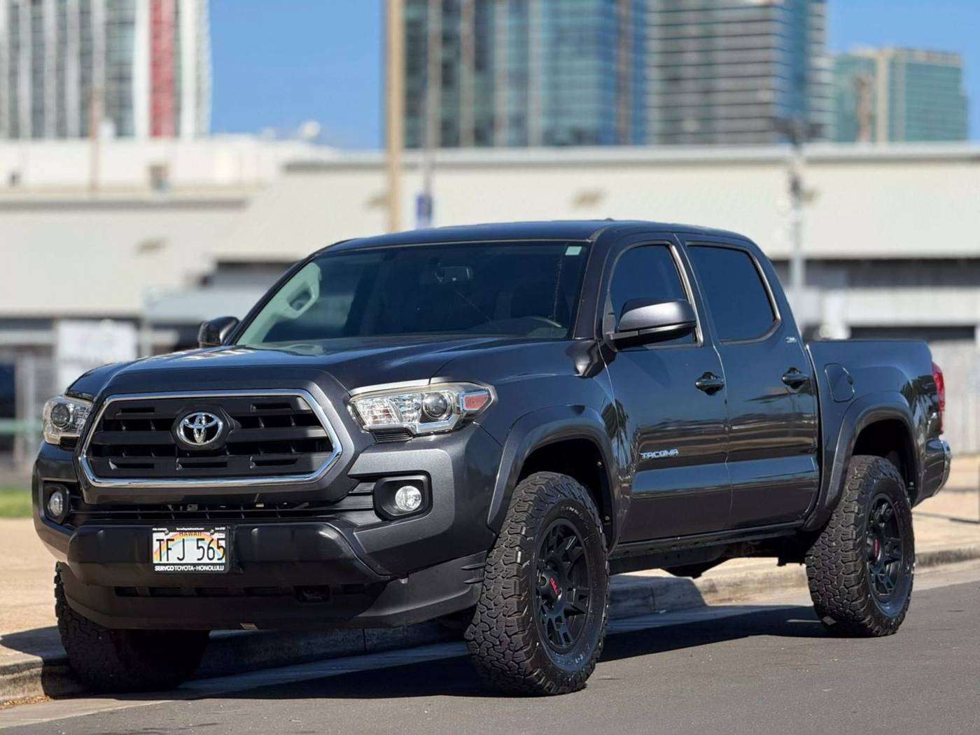 2017 Toyota Tacoma SR5 — Pickup Truck — 70,846 mi — Honolulu, HI