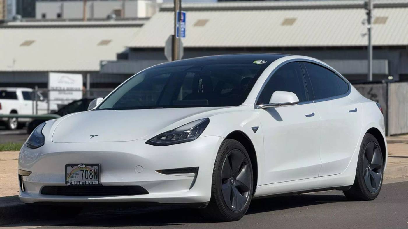 2020 Tesla Model 3 Standard Range Plus — Sedan — 25,972 mi — Honolulu, HI