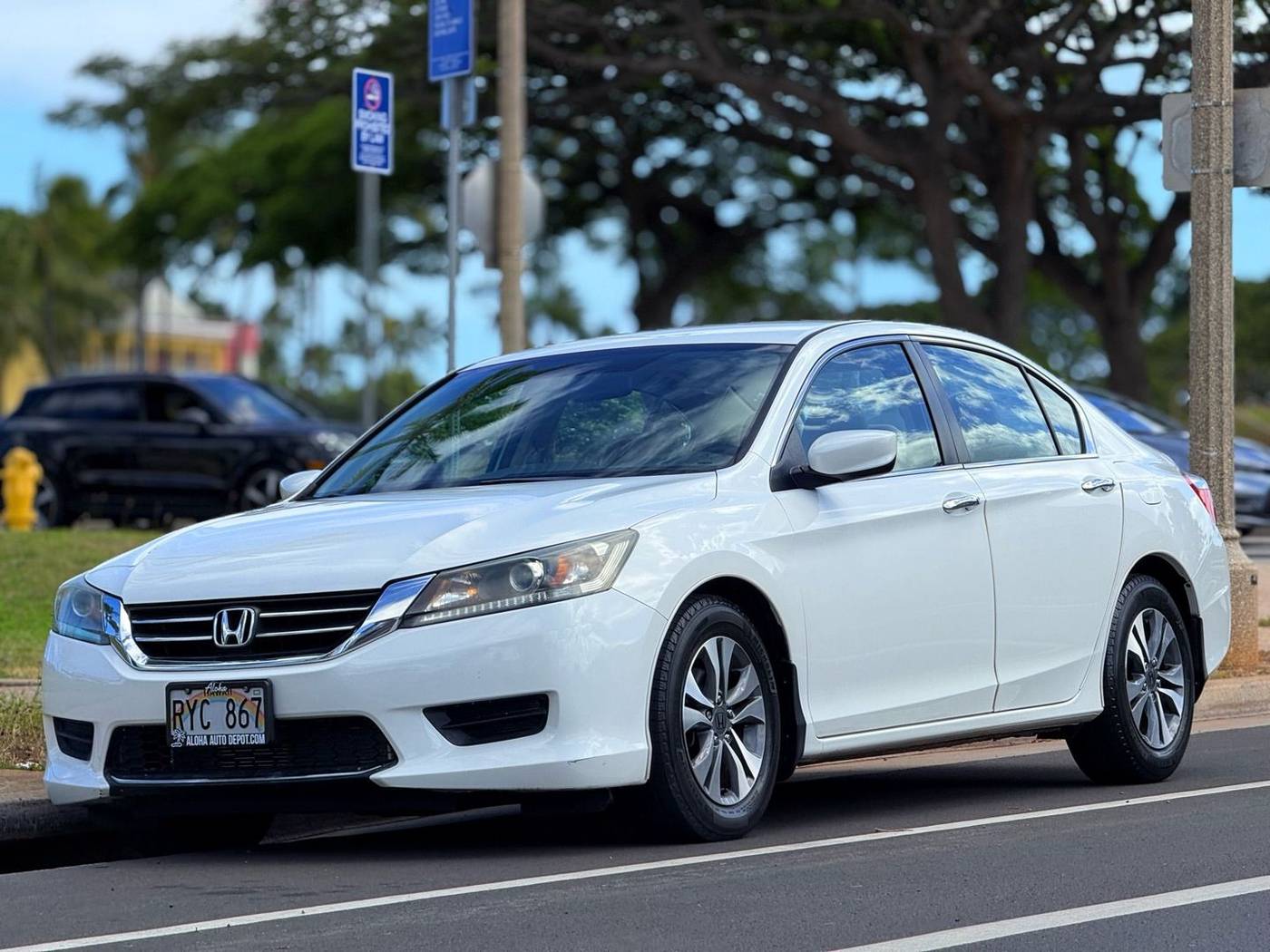 2013 Honda Accord LX — Sedan — 81,409 mi — Honolulu, HI