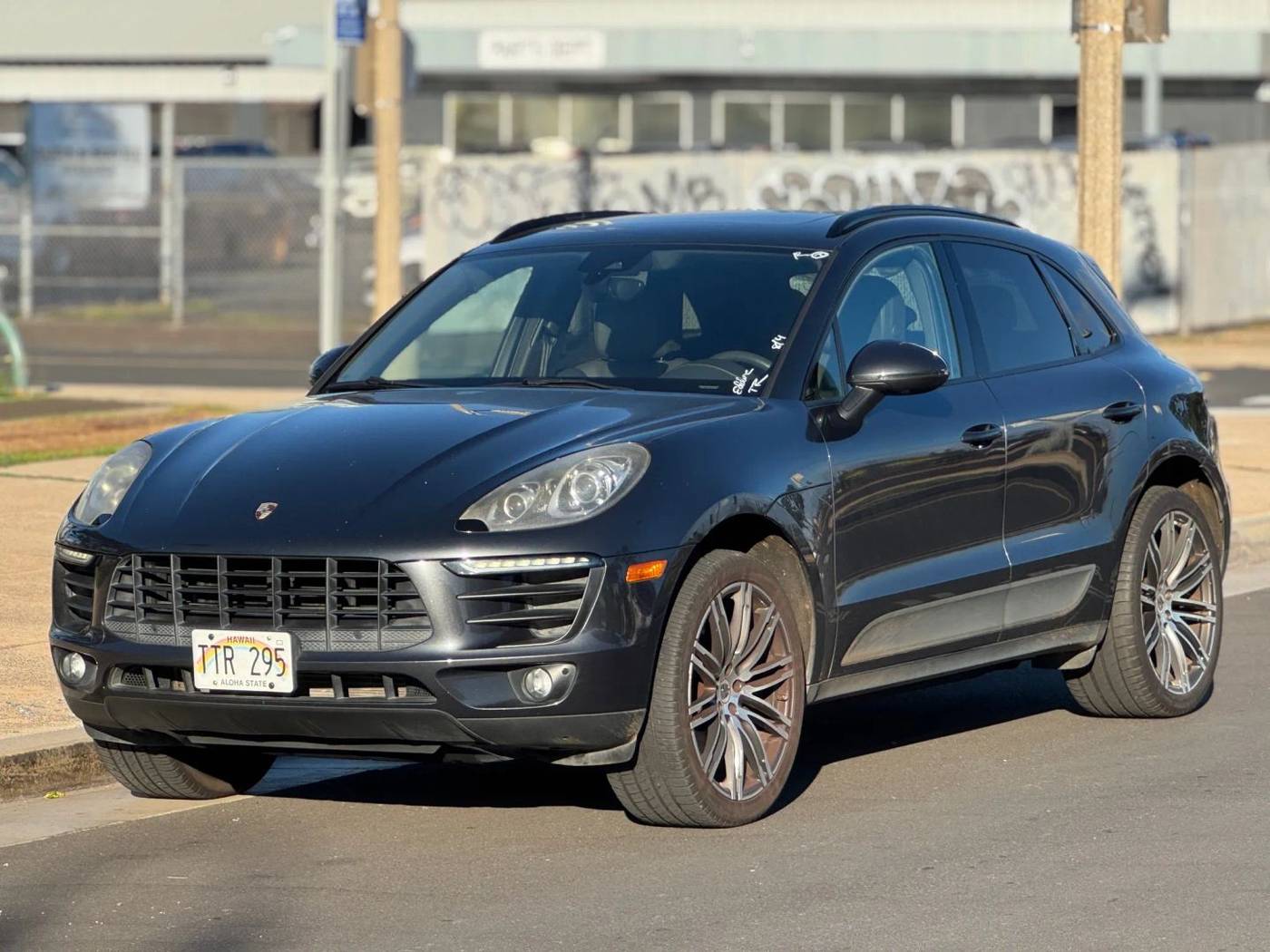 2017 Porsche Macan Standard — SUV — 77,076 mi — Honolulu, HI