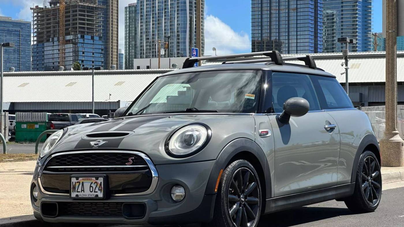 2017 MINI Hardtop Cooper S — Hatchback — 28,633 mi — Honolulu, HI