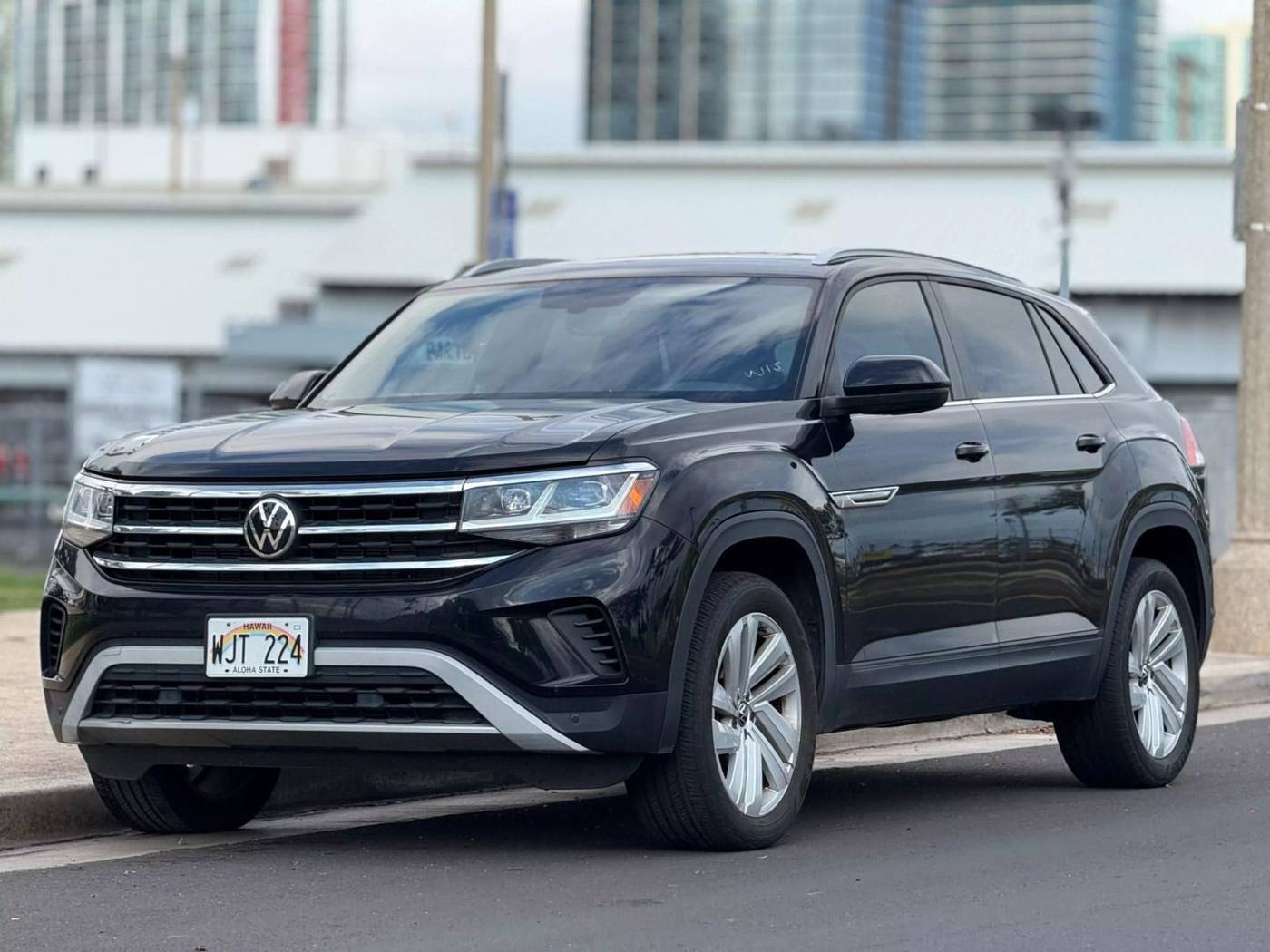 2020 Volkswagen Atlas Cross Sport SE with Technology — SUV — 52,684 mi — Honolulu, HI