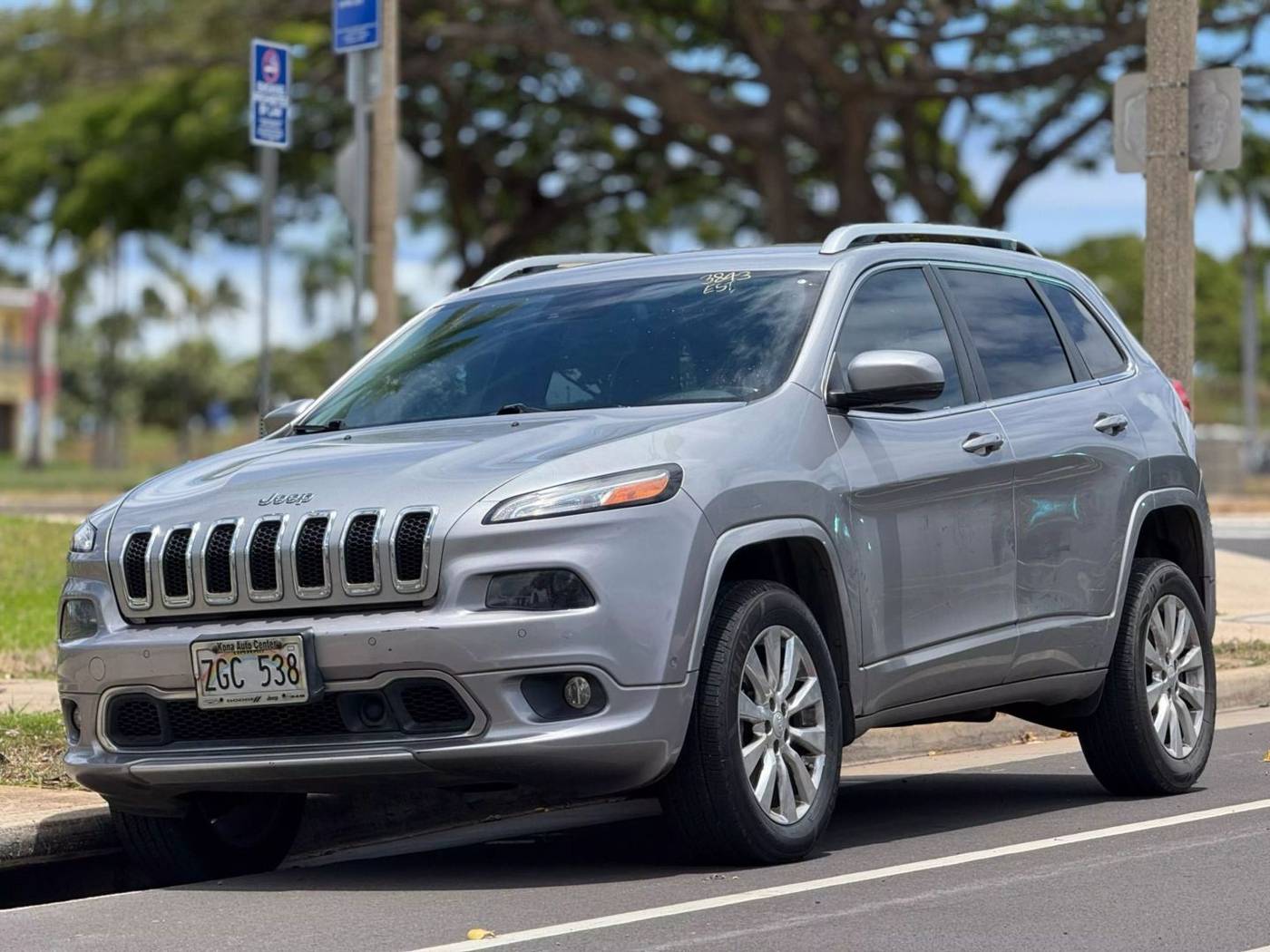 2017 Jeep Cherokee Overland — SUV — 80,786 mi — Honolulu, HI