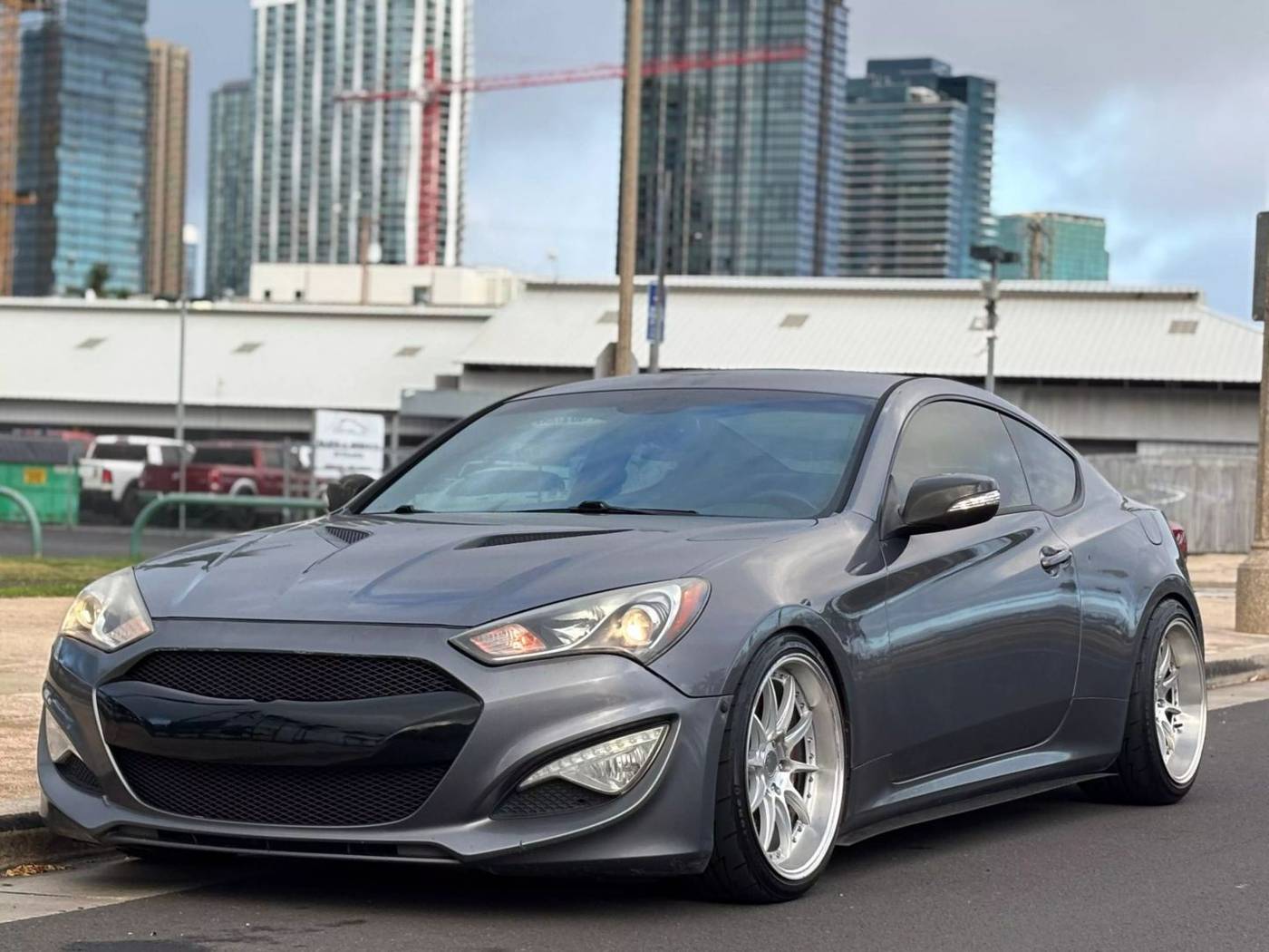 2014 Hyundai Genesis Coupe 3.8 R-Spec — Coupe — 124,953 mi — Honolulu, HI