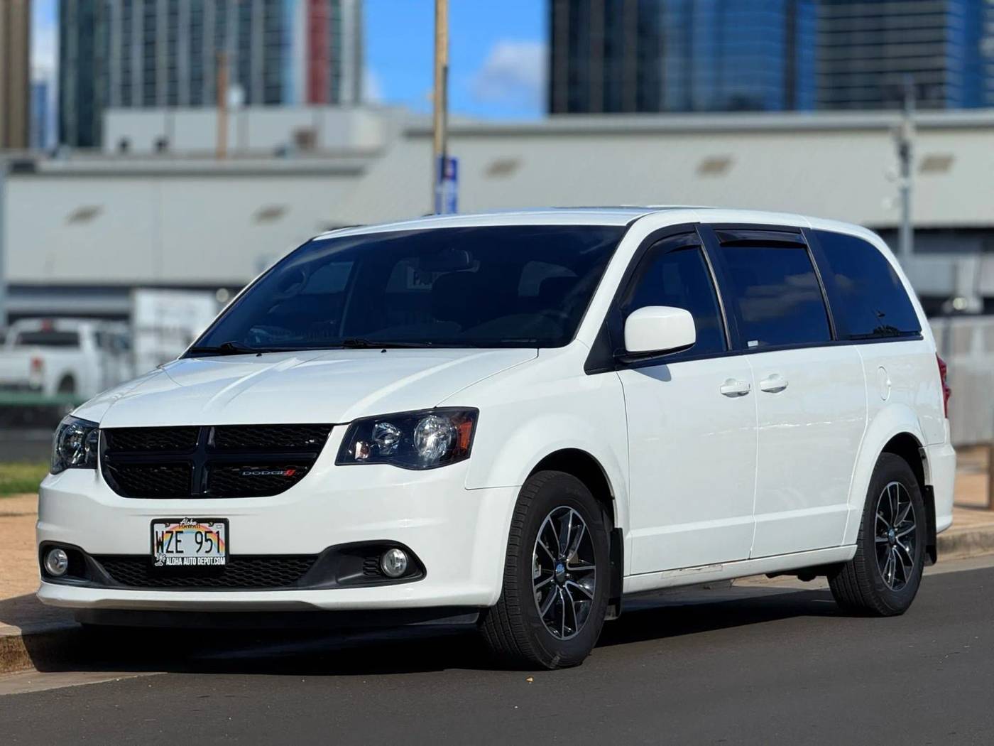 2019 Dodge Grand Caravan SE Plus — Minivan — 53,112 mi — Honolulu, HI