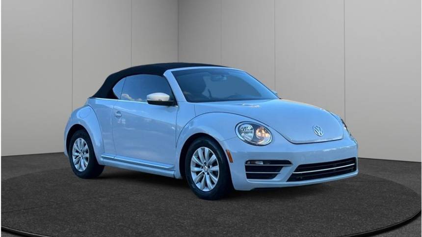 2019 Volkswagen Beetle SE — Convertible — 47,729 mi — Jacksonville, FL
