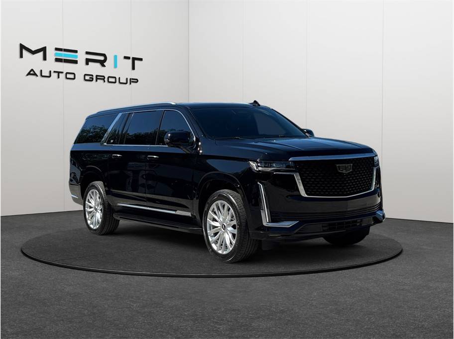 2022 Cadillac Escalade Luxury