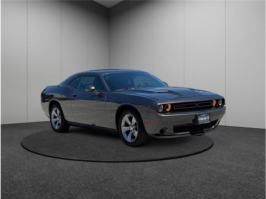 2020 Dodge Challenger SXT — Coupe — 65,644 mi — Jacksonville, FL